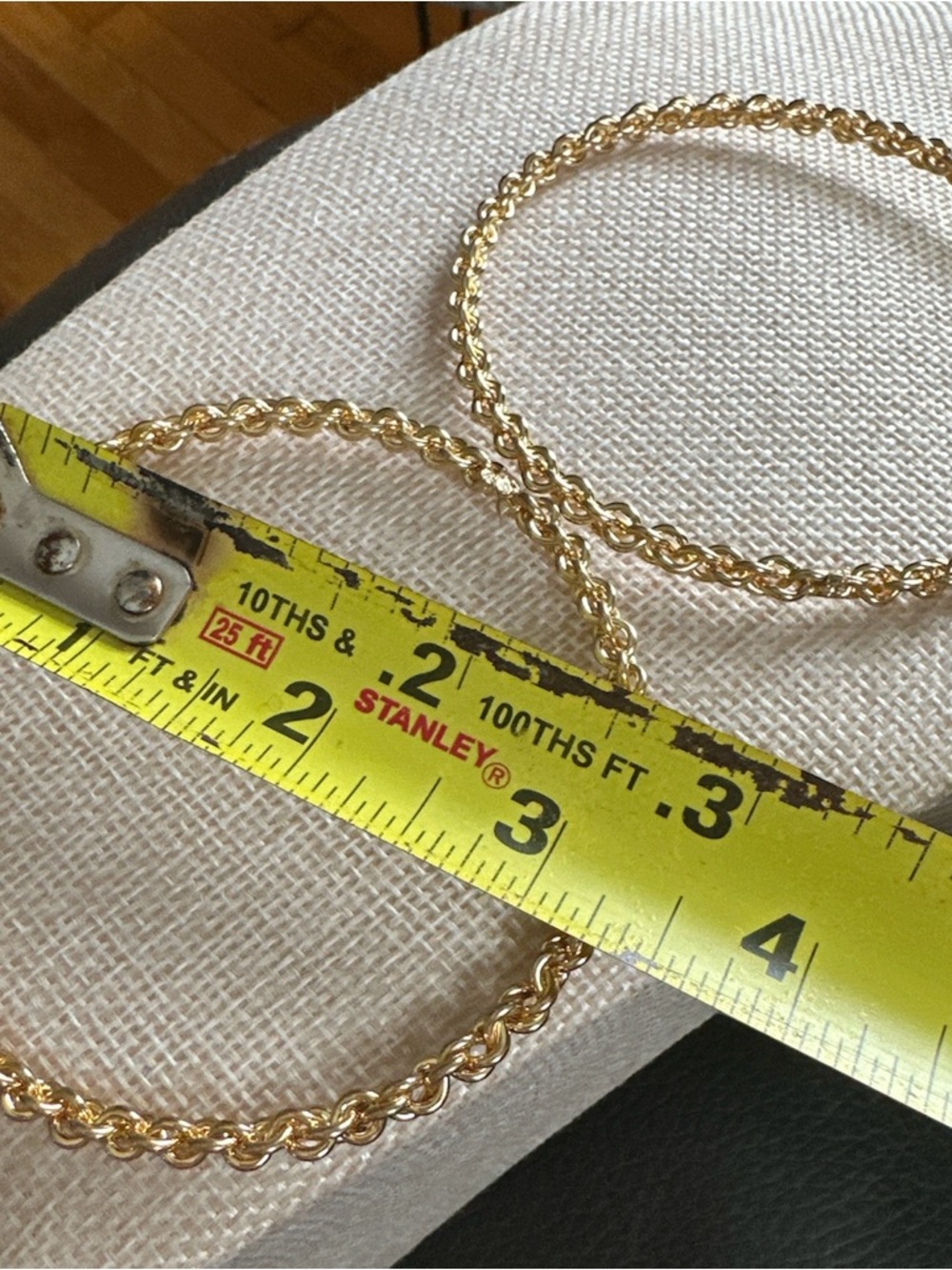 Gold Rope-Texture Bangle - Picture 4 of 4